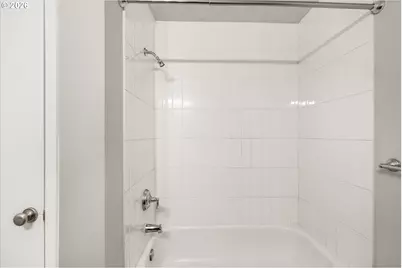 200 SW Burnham Rd #T404, Lake Oswego, OR 97034 - Photo 17