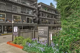 200 SW Burnham Rd, Lake Oswego, OR 97034 - Photo 3