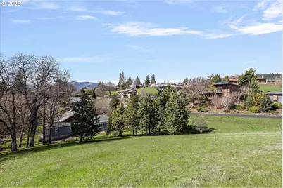 105 Alta Vista Rd, White Salmon, WA 98672 - Photo 7