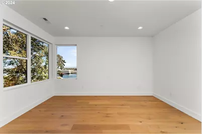 9316 NW Hardy Ave, Portland, OR 97231 - Photo 19