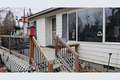 6425 SW Canal Blvd, Redmond, OR 97756 - Photo 1