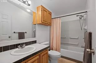 9311/9315 SE Grant St, Portland, OR 97216 - Photo 27