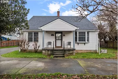 9311/9315 SE Grant St, Portland, OR 97216 - Photo 1