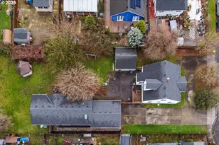 9311/9315 SE Grant St, Portland, OR 97216 - Photo 33