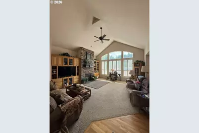 19244 Cantata Dr, Oregon City, OR 97045 - Photo 3