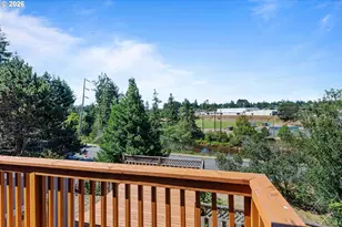 2460 Stephanie Ln, North Bend, OR 97459 - Photo 7