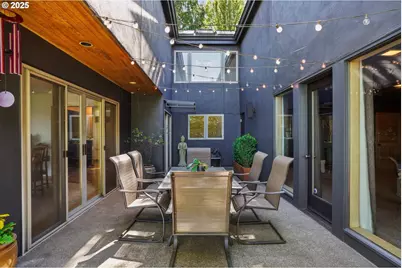 4260 SW McDonnell Ter, Portland, OR 97239 - Photo 31