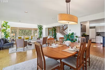 4260 SW McDonnell Ter, Portland, OR 97239 - Photo 17