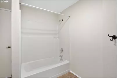 16091 S Clackamas River Dr, Oregon City, OR 97045 - Photo 31