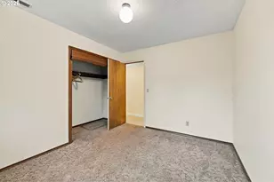 7875 Blinkhorn Way, Gladstone, OR 97027 - Photo 27
