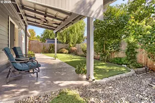 244 NW Hayden Ct, Hillsboro, OR 97124 - Photo 21