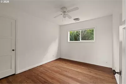 357 W Niagara Ave, Astoria, OR 97103 - Photo 11