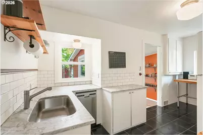 1411 NE Highland St, Portland, OR 97211 - Photo 9
