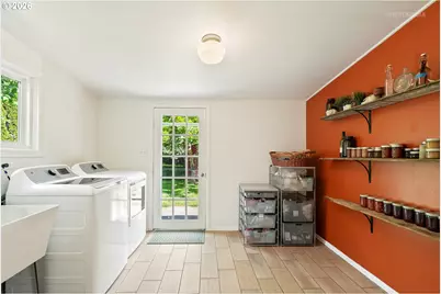 1411 NE Highland St, Portland, OR 97211 - Photo 13