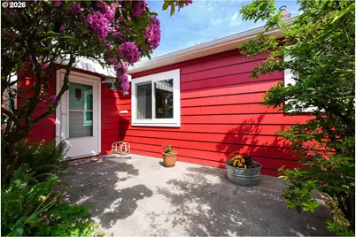 1411 NE Highland St, Portland, OR 97211 - Photo 5