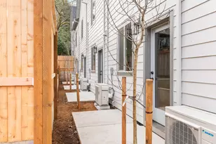 8632 SW 21st Ave, Portland, OR 97219 - Photo 29
