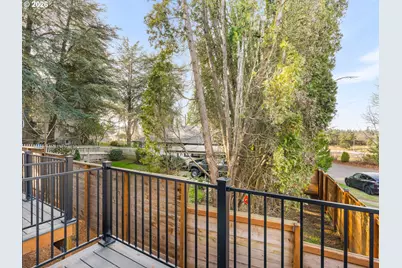 8632 SW 21st Ave, Portland, OR 97219 - Photo 19