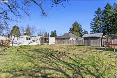 505 W Jones St, Yacolt, WA 98675 - Photo 21