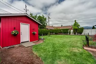 1406 Carter Ln, Springfield, OR 97477 - Photo 39