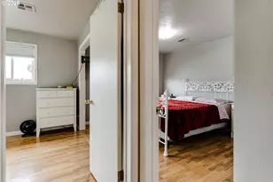 1406 Carter Ln, Springfield, OR 97477 - Photo 21