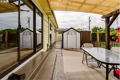 1406 Carter Ln, Springfield, OR 97477 - Photo 41