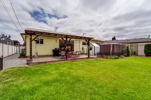 1406 Carter Ln, Springfield, OR 97477 - Photo 35