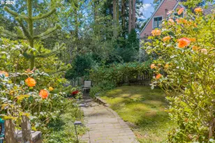 905 E 1st St, Coquille, OR 97423 - Photo 43