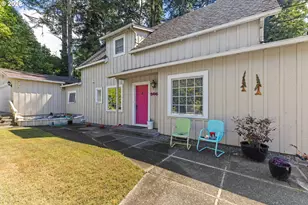 905 E 1st St, Coquille, OR 97423 - Photo 33