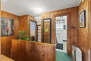 905 E 1st St, Coquille, OR 97423 - Photo 23