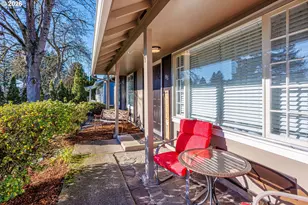 85 NE 23rd St, Gresham, OR 97030 - Photo 3