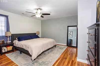 85 NE 23rd St, Gresham, OR 97030 - Photo 13