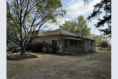 970 Lasalle St, Harrisburg, OR 97446 - Photo 1