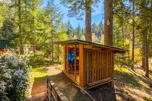 90280 Baker Rd, Elmira, OR 97437 - Photo 19