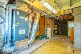 1708 River Rd, Eugene, OR 97404 - Photo 37