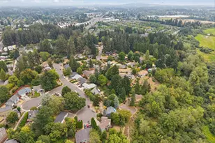 512 SE Alder Ct, Hillsboro, OR 97123 - Photo 41