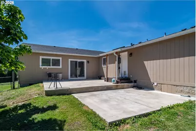 600 Becker Rd, Roseburg, OR 97471 - Photo 31