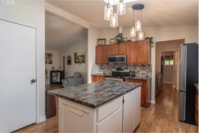 600 Becker Rd, Roseburg, OR 97471 - Photo 13