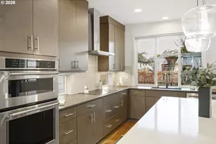 2742 SE 28th Ave, Portland, OR 97202 - Photo 13