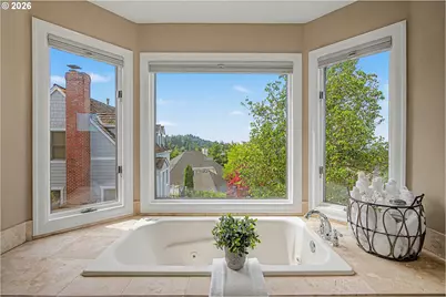 8710 NW Hazeltine St, Portland, OR 97229 - Photo 29