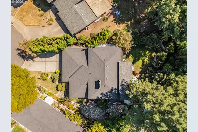 725 NW Mawrcrest Dr, Gresham, OR 97030 - Photo 39