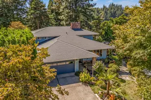 725 NW Mawrcrest Dr, Gresham, OR 97030 - Photo 3