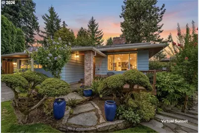 725 NW Mawrcrest Dr, Gresham, OR 97030 - Photo 1