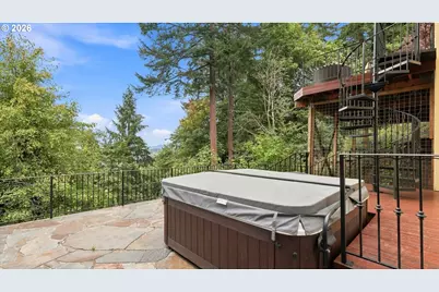 1373 Skye Pkwy, West Linn, OR 97068 - Photo 39