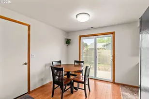 2484 Melrose Loop, Eugene, OR 97402 - Photo 7