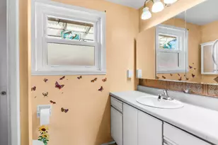 10523 SE Cora St, Portland, OR 97266 - Photo 7