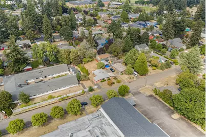 10523 SE Cora St, Portland, OR 97266 - Photo 21