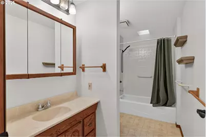 33562 Tide Creek Rd, Deer Island, OR 97054 - Photo 21