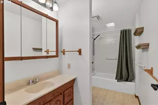 33562 Tide Creek Rd, Deer Island, OR 97054 - Photo 21