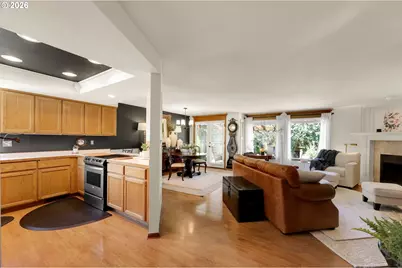 2776 Dayna Ln, Eugene, OR 97408 - Photo 13