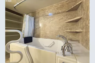 1108 6th St SE, Bandon, OR 97411 - Photo 29